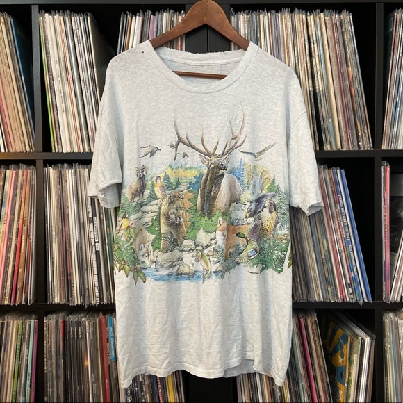 🦌 Classic Vintage Wilderness / Deer / Fox Tee 🦌 - Picture 2 of 6